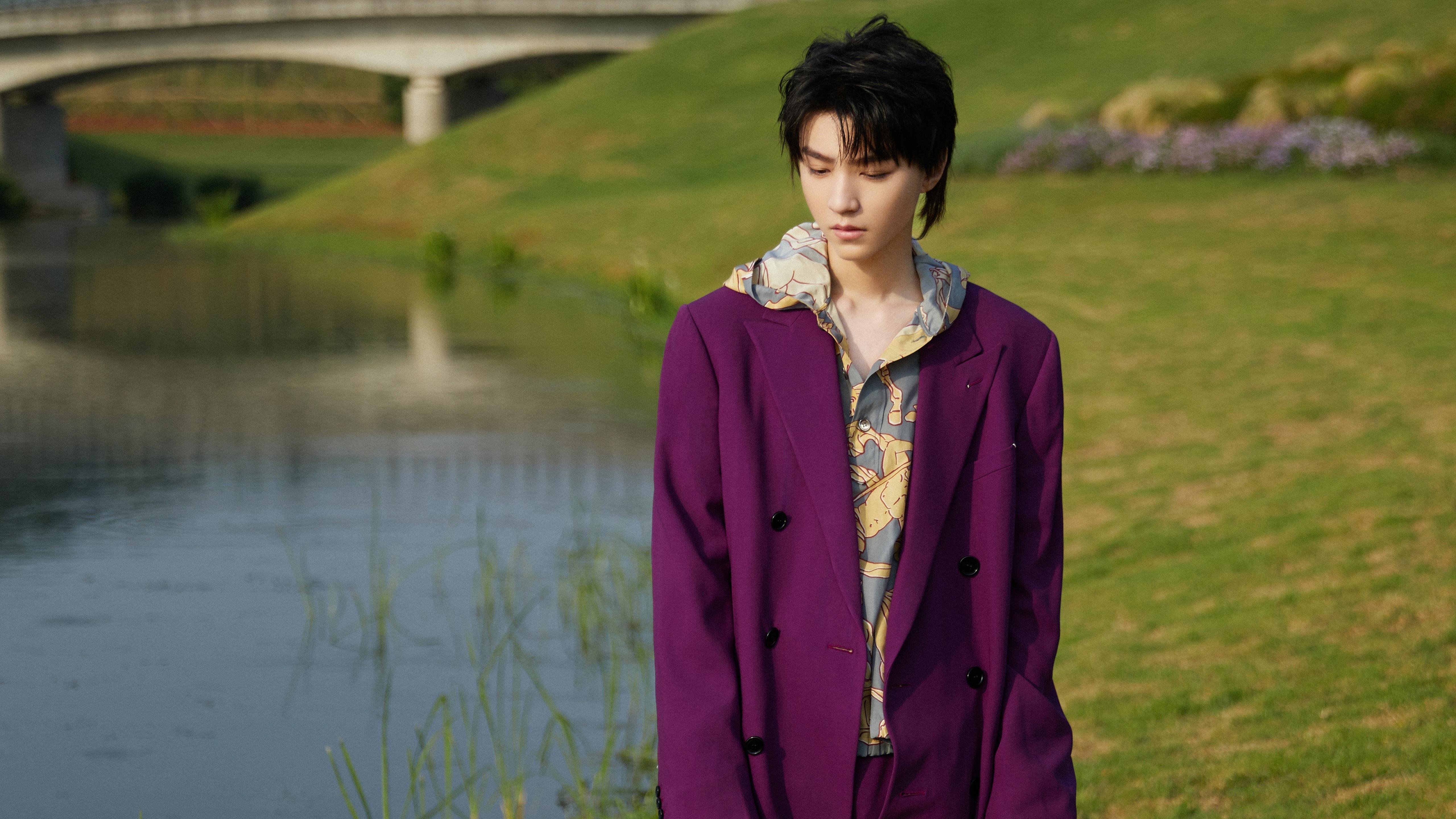 双线叙事,最终弯道的白热激战,终场哨响的绝杀悬念—当F1冠军命悬一线,灰熊已在撕裂之城险中求生